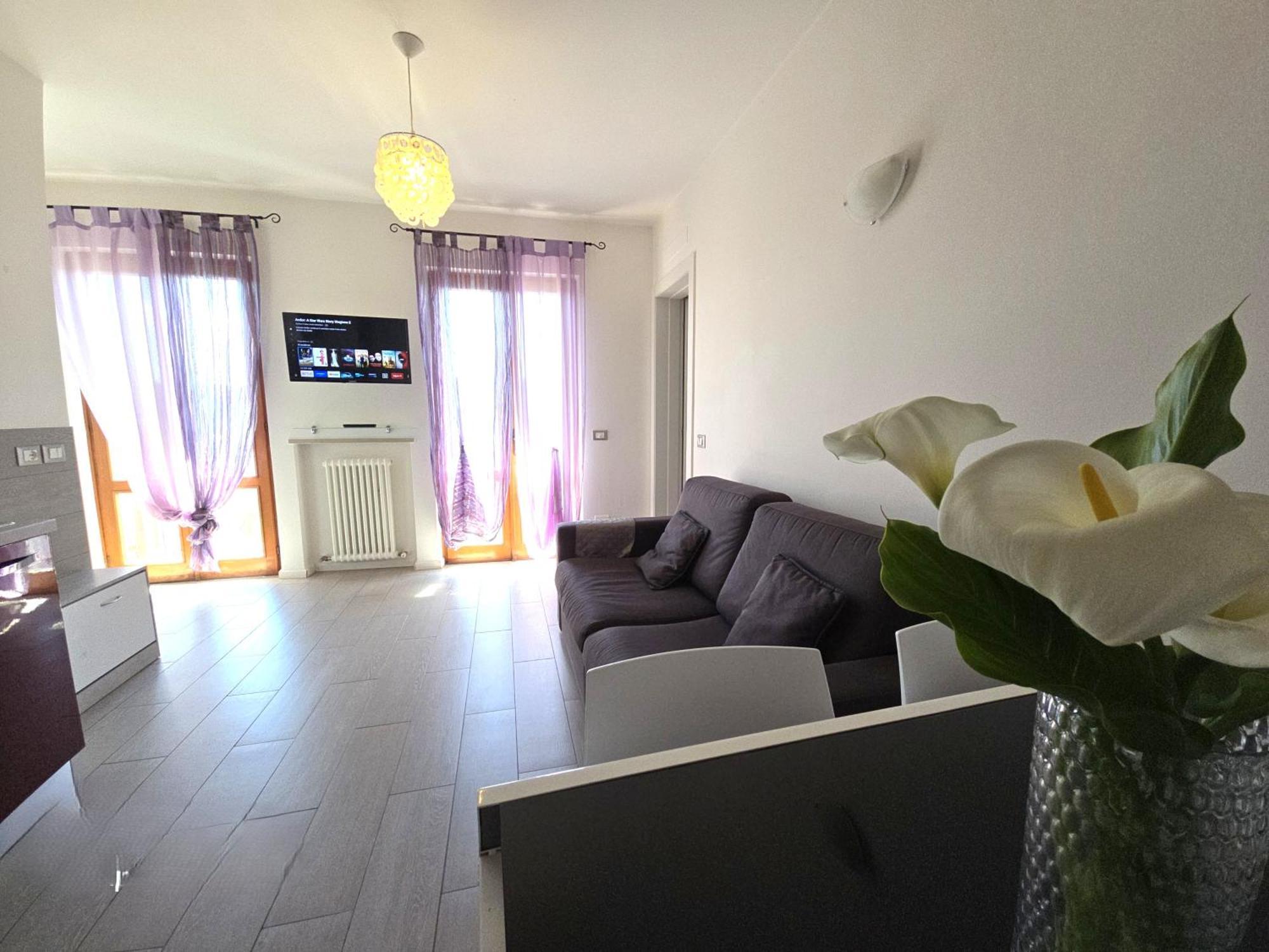 Relais Villa Olivi Costermano Ruang foto